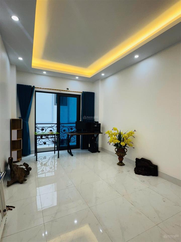 6,05 tỷ  ô tô 7 chỗ  quận bắc từ liêm  không có căn thứ 2