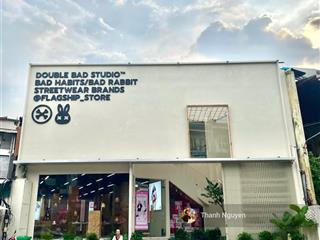 Vị trí rất đẹp  mt lê quang định, bình thạnh  13x45m, nở hậu 17m  gp 2 hầm 9 tầng  giá 110 tỷ