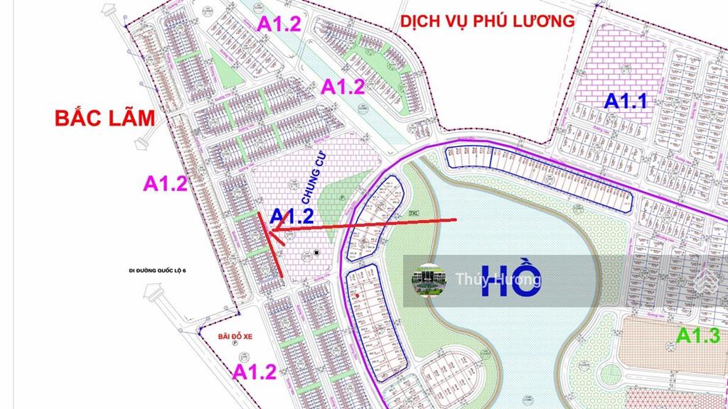 Bán liền kề gần hồ, trước mặt là chung cư, vị trí kinh doanh tốt cho dòng tiền