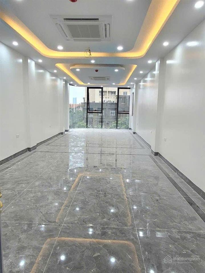 Mặt phố ba đình  tòa nhà 9 tầng  mặt tiền quyền lực  3 mặt thoáng  vỉa hè 7m