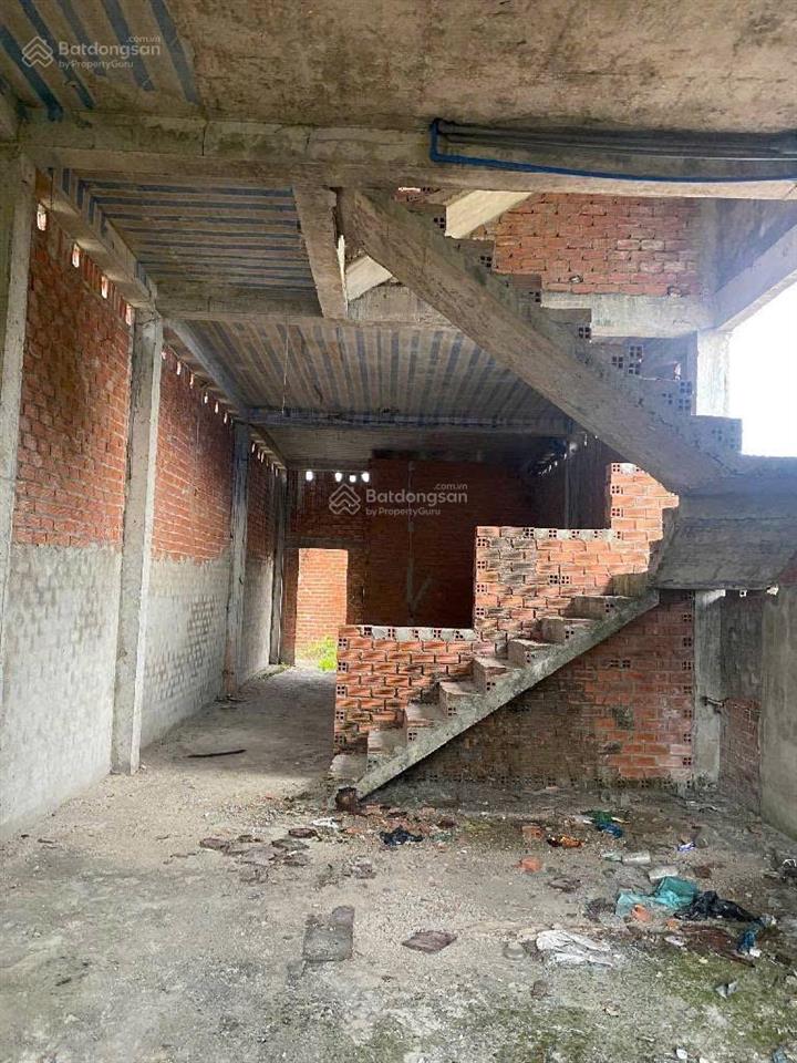 Bán nhà 4 tầng  mặt tiền nguyễn thị lắng  5x26  giá ngộp 4 tỷ 990