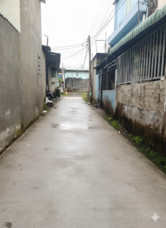 Đất hxh hồ văn tắng củ chi 250m2 cách mt 100m giá 10tr/m2