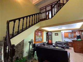 Phố hạ hồi  48m  mt 4.6m  2 mặt thoáng  nhà dân xây  giá 33.5 tỷ