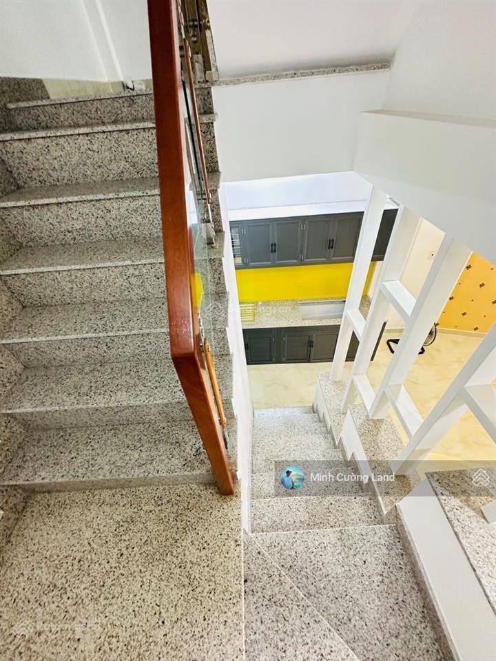 Chỉ 3.75tỷ tl, bán nhà nguyễn văn đậu p11 bình thạnh, 36m2 nở hậu 4.2m, 2 tầng btct, sát hxh tránh
