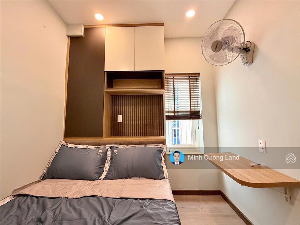 Gấp bán nhà huỳnh văn bánh, phú nhuận, 20m2, hẻm 3m thông, 2 tầng btct 2pn