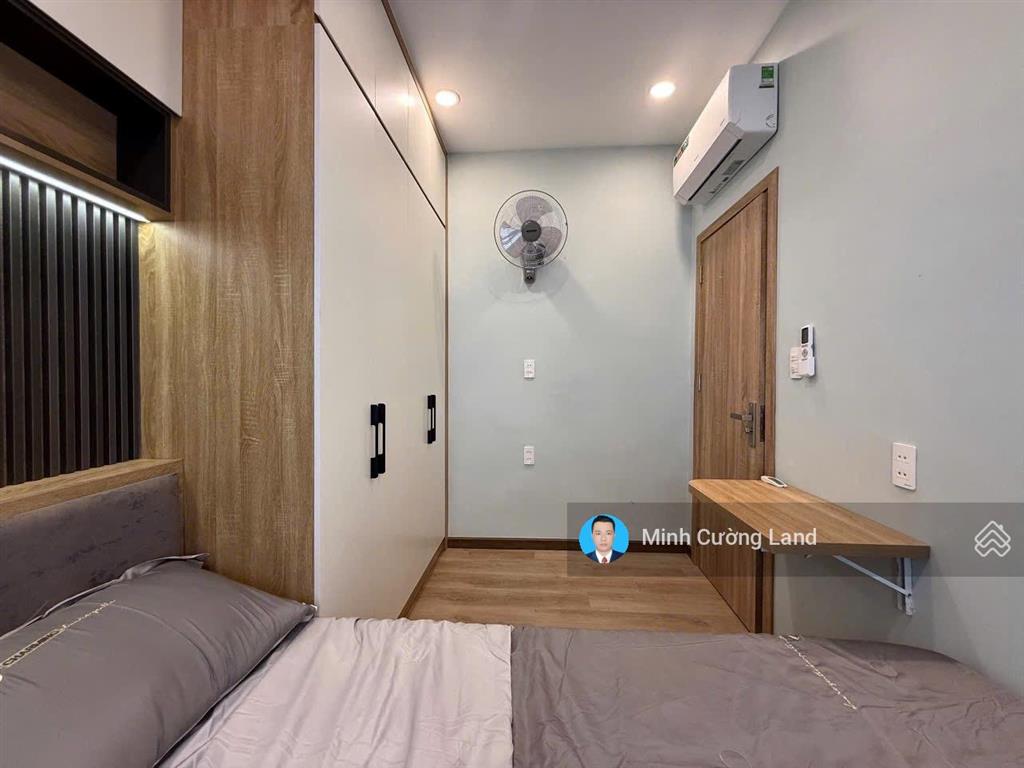 Gấp bán nhà huỳnh văn bánh, phú nhuận, 20m2, hẻm 3m thông, 2 tầng btct 2pn