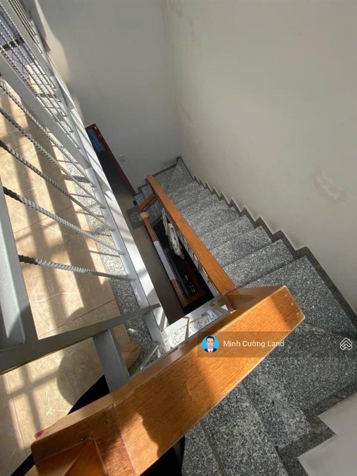 Bán nhà đẹp trường sa, phú nhuận, 45m2 vuông a4, 4 tầng 5pn, hẻm 4m cách mt 20m, chỉ 6 tỷ tl