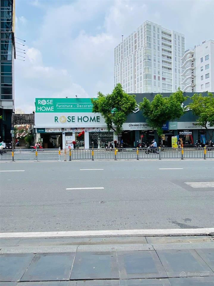 Chuyển nhượng khách sạn & chdv mặt tiền ngay nguyễn văn linh, quận 7  16x35m,gpxd 2 hầm 15 tầng