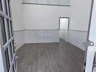 Bán nhà 51m2, 2 phòng ngủ, gần chợ và giáo xứ đông thạnh