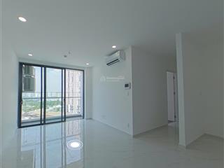 Cần cho thuê căn hộ 3pn duplex thông tầng precia tầng cao view xem bắn pháo hoa, có sân vườn riêng