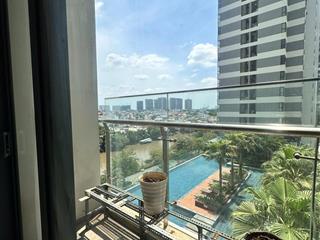 Cần bán căn hộ d'lusso 2pn2wc view đông nam dt 68,5m2 tầng cao giá 6,3 tỷ thương lượng mạnh