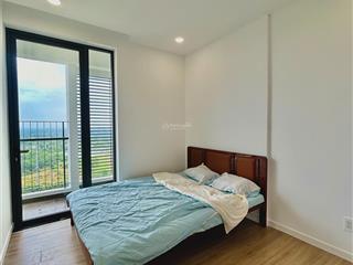 Bán căn hộ 3pn chung cư mt quận 9 diện tích lớn tầng cao view hồ bơi giá 4.95 tỷ bao thuế