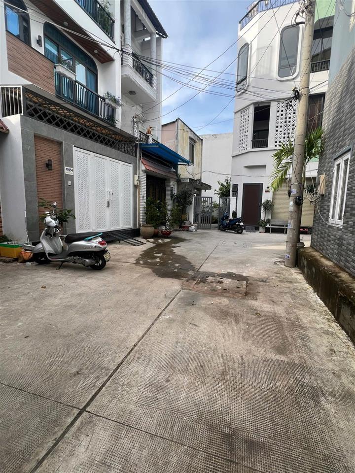 Bán nhà lê quang định phường 7, bình thạnh  5.2x14m, cn 70m²  trệt + 3 tầng  9.2 tỷ bớt lộc