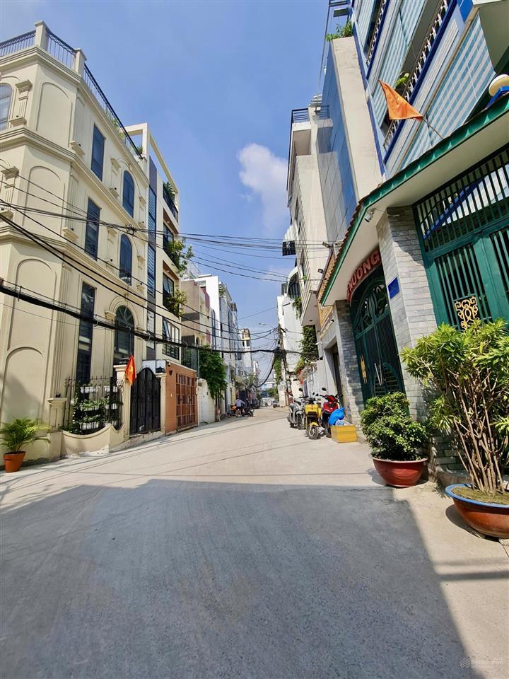 Bán nhà lê quang định phường 7, bình thạnh  5.2x14m, cn 70m²  trệt + 3 tầng  9.2 tỷ bớt lộc