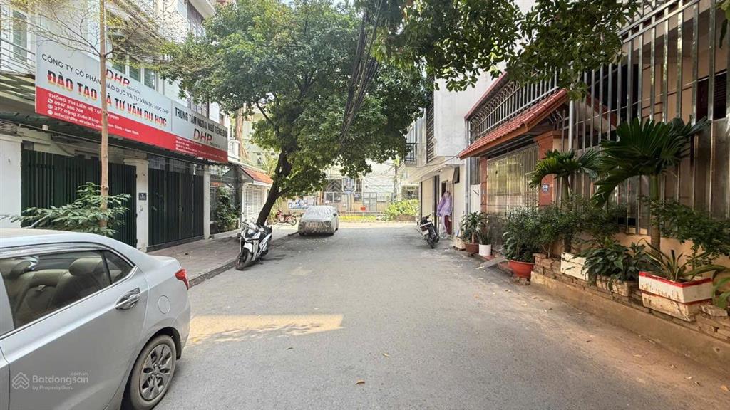 Bán biệt thự khu liên cơ  trung tâm quận nam từ liêm. 110m2 x 4t  mt 7m  giá 36,8 tỷ.