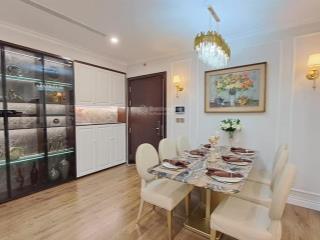 Gia đình cần bán căn hộ 3pn 128m2 full nội thất  time tower   duy 0944 856 ***