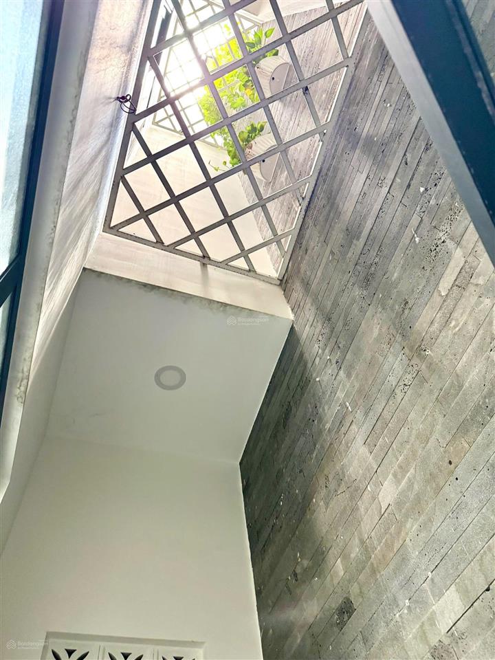 Bán nhà 3 tầng đúc chính chủ xây tâm huyết,đường 12m, nguyễn văn khối, p.9,gò vấp,11 tỷ hơn tl