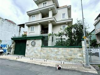 Biệt thự 3 mặt tiền nguyễn thành ý. p đakaoq1. dt 12.5x19m. 4 tầng full nội thất. 120 tỷ