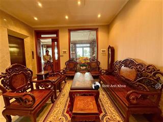 Bán biệt thự siêu hot ngay nhà ga t3  hầm + 4 tầng 150m (7.5x20m) giá  55 tỷ