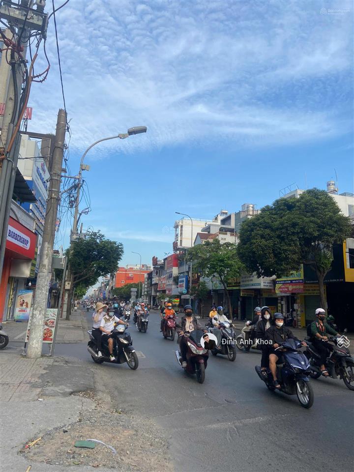 Mặt tiền cách mạng tháng tám, tân bình | 79m2 ngang 4,5m nh | đón đầu metro số 2 | giá 23.5 tỷ!