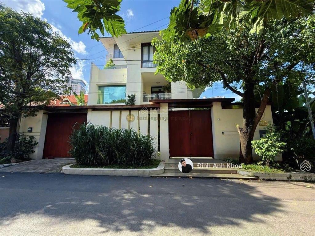 Biệt thự đăng cấp khu compound nguyễn văn hưởng, thảo điền | dt 350m | hầm + 4 tầng, giá 98 tỷ!