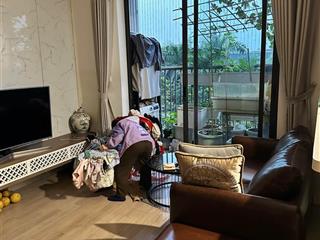 Chính chủ bán căn hộ 83m2. tầng thấp. 3pn  2vs full nội thất. cửa đb ban công tn