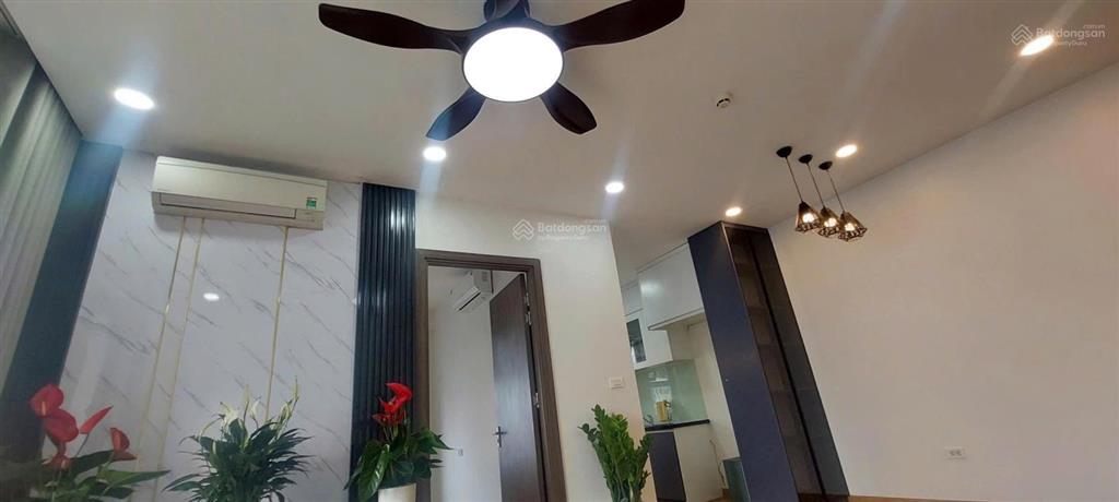 (giá thật) chính chủ bán căn 88m2. tầng trung, căn góc, full nội thất. 3pn 2vs. cửa đn ban công tb