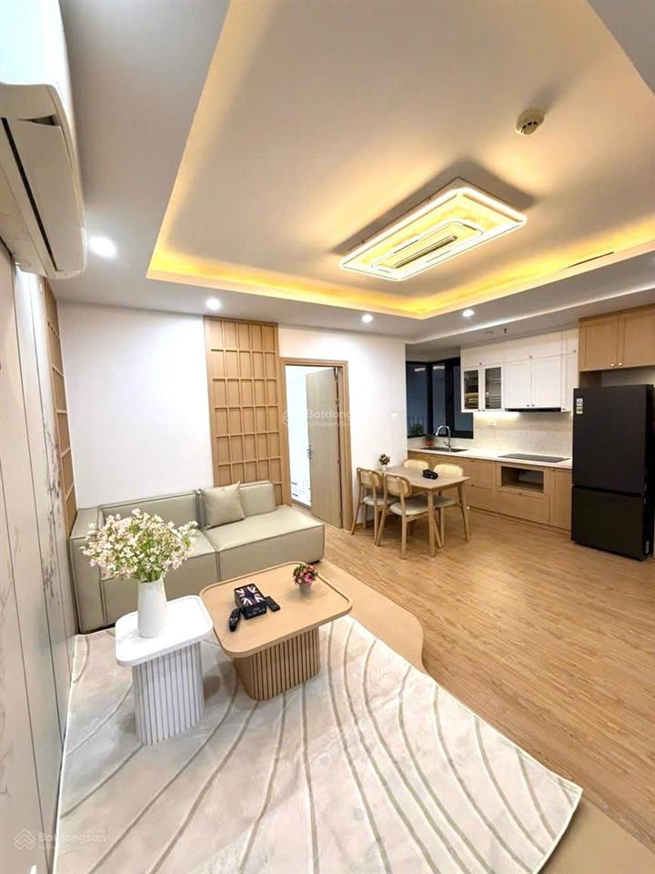 Chính chủ bán căn siêu hiếm 54,1m2 tầng trung. cửa tn, ban công tb full nội thất. 2pn  1vs