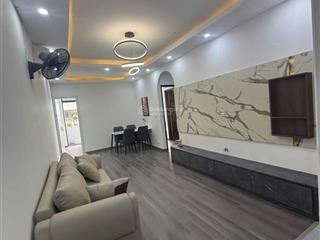 Chính chủ bán căn 81m2. tầng thấp, 3pn2vs full nội thất. cửa tb ban công đn.