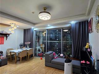 Chính chủ bán căn 70m2. 2pn  2vs. tầng trung. cửa tb ban công đb full nội thất