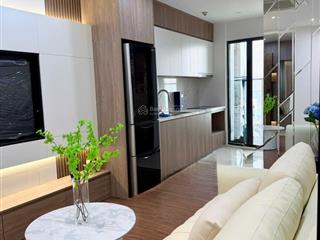 Chính chủ bán căn 46m2. tầng trung. 2pn  2vs. cửa đb ban công đn full nội thất. (ảnh thật)