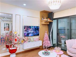 Chính chủ bán căn 76m2 rẻ nhất dự án (đầu tư được). tầng trung. 2pn  2vs full nội thất ban công đn