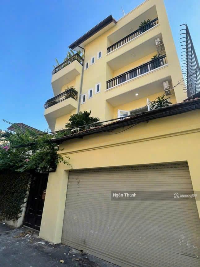 Duy nhất! siêu phẩm góc 2 mt ngay thảo điền  (14x15m)  4 tầng  hđt 95 triệu. 28 tỷ