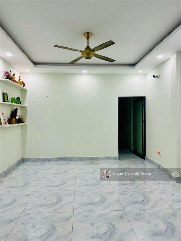 2 tầng  90m2  ngang 5m  gần lê văn việt  chợ nhỏ chỉ nhỉnh 5 tỷ