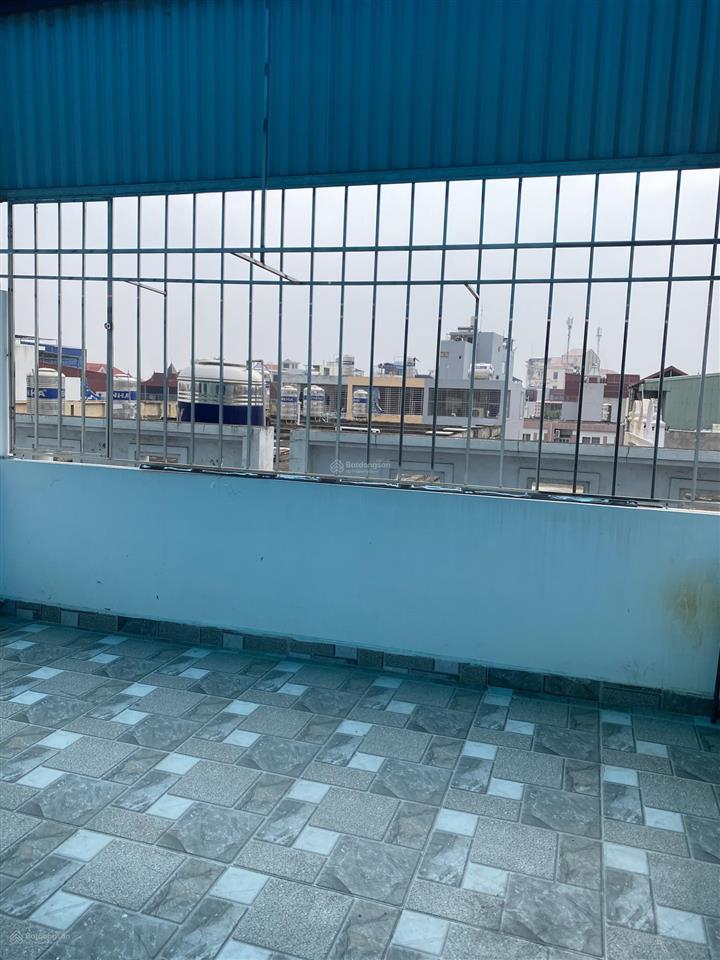 Nhà 4 tầng gần như mới ngõ 225 ngô gia tự giáp văn cao chỉ hơn 2 tỷ