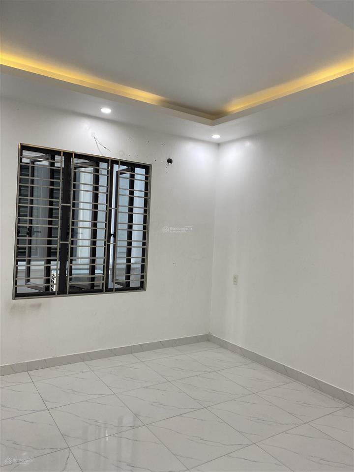 Nhà 4 tầng gần như mới ngõ 225 ngô gia tự giáp văn cao chỉ hơn 2 tỷ