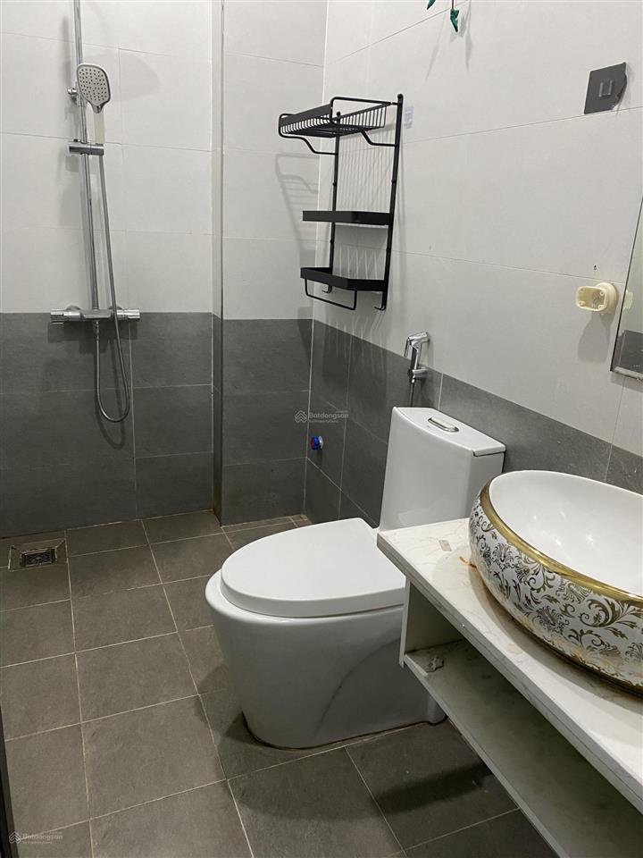 Nhà 4 tầng gần như mới ngõ 225 ngô gia tự giáp văn cao chỉ hơn 2 tỷ