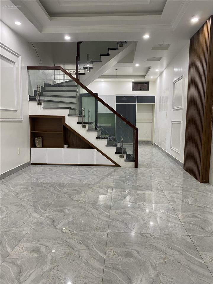 Nhà 4 tầng gần như mới ngõ 225 ngô gia tự giáp văn cao chỉ hơn 2 tỷ