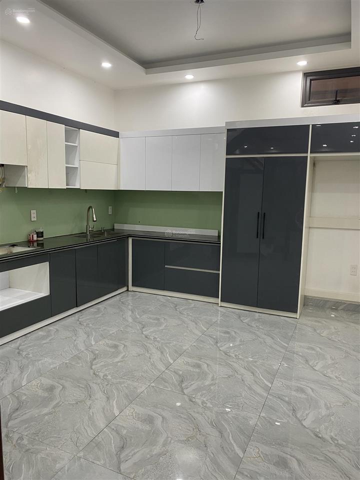 Nhà 4 tầng gần như mới ngõ 225 ngô gia tự giáp văn cao chỉ hơn 2 tỷ