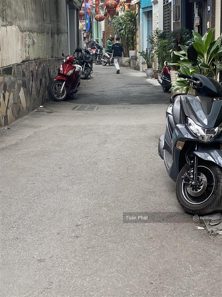 Mảnh đất vàng trong làng cổ nhuế  98m2  ô tô tải đỗ cửa  19 tỷ xx   0916 394 ***