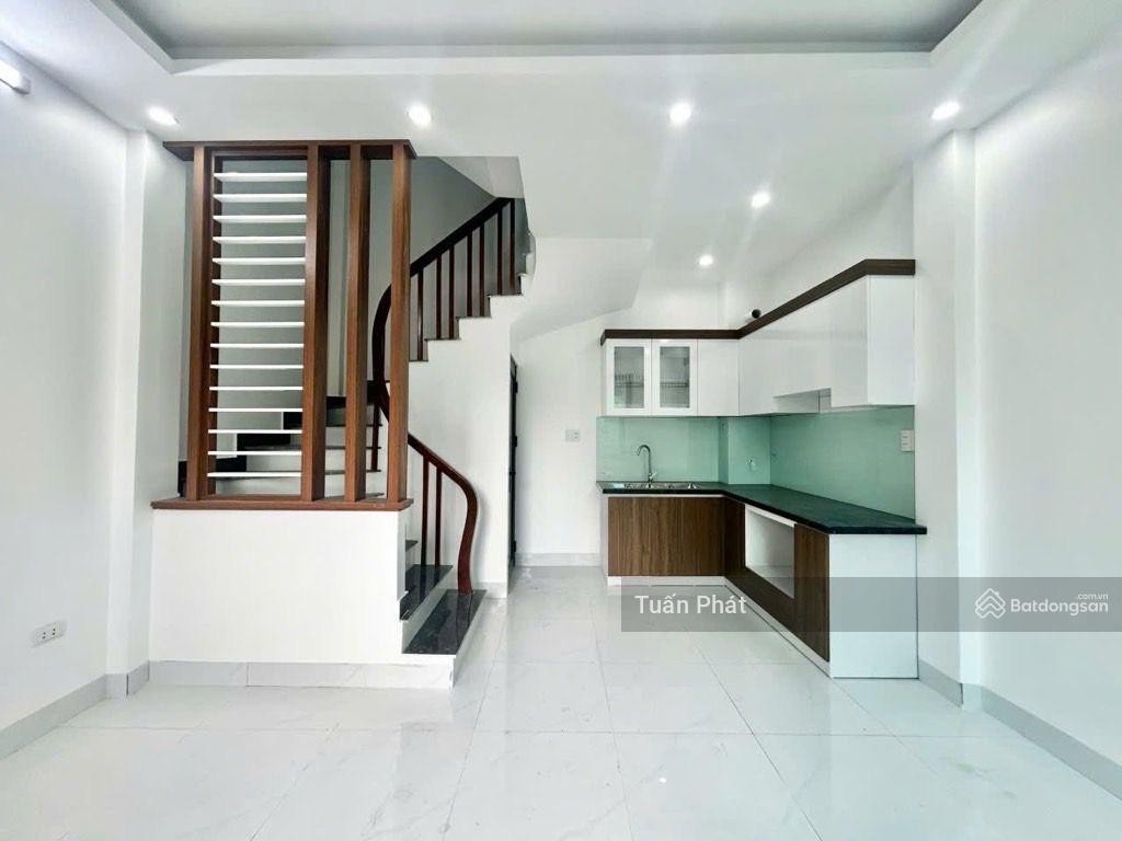 Nhà mới đón tết  gần đại lộ ven sông hồng  tây thăng long  5 tầng, lô góc  5.7 tỷ