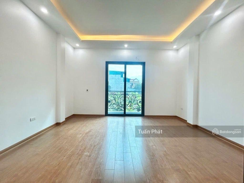 Nhà mới đón tết  gần đại lộ ven sông hồng  tây thăng long  5 tầng, lô góc  5.7 tỷ