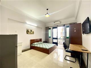 Cho thuê căn hộ full nt, ban công rộng, ngay công viên lê văn tám, vòng xoay điện biên phủ