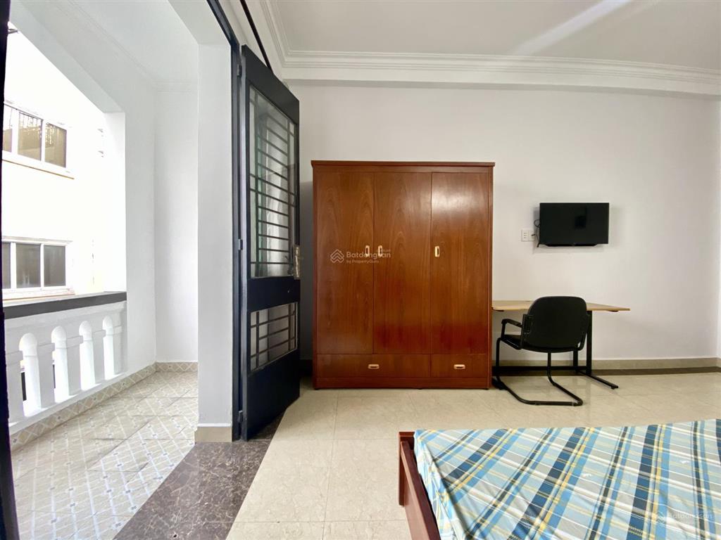 Cho thuê căn hộ full nt, ban công rộng, ngay công viên lê văn tám, vòng xoay điện biên phủ