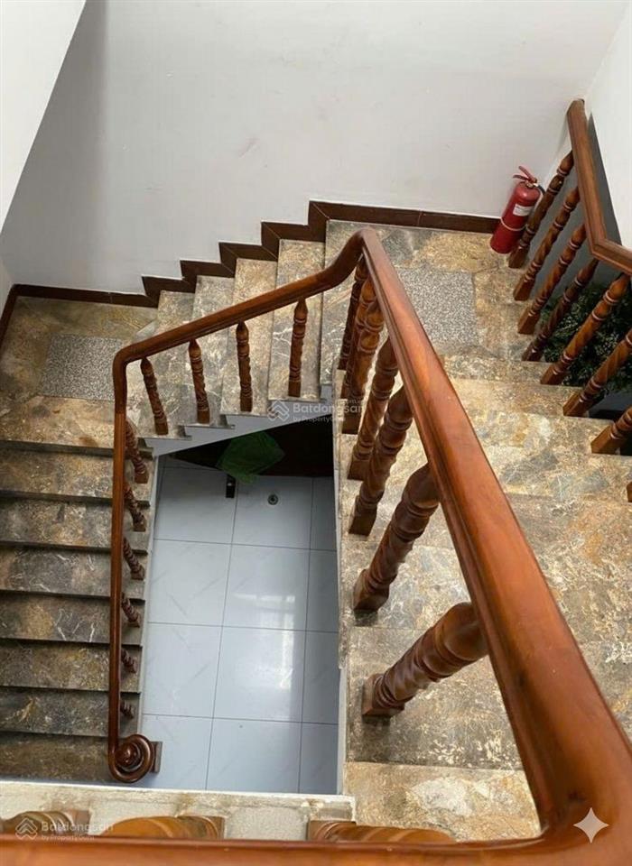 Bán nhà 2 tầng, chợ thạnh xuân  dt 108m2  7.2 tỷ  hà huy giáp  quận 12