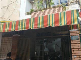 Hiếm  nhà 3 lầu  trong chợ trần hữu trang  ngang  4m  chỉ 9.5 tỷ