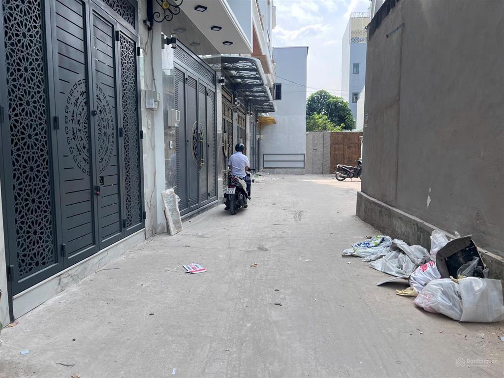 Bán nhà 688/hương lộ 2, btđ 4x14m 4.5 tấm hẻm 5m thông giá 7.3 tỷ tl