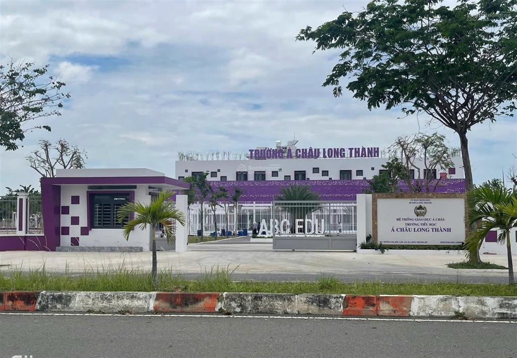 Cần tiền trả ngân hàng cắt lỗ lô 184m2 d2d giá 2tỷ5 dân đông đối diện chợ, gần sân bay long thành.