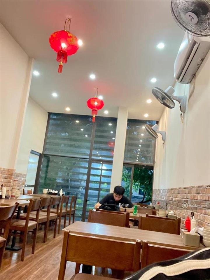 Chính chủ bán toà nhà tô ngọc vân dt 125m2, mt 8m, 8 tầng thang máy, view hồ tây