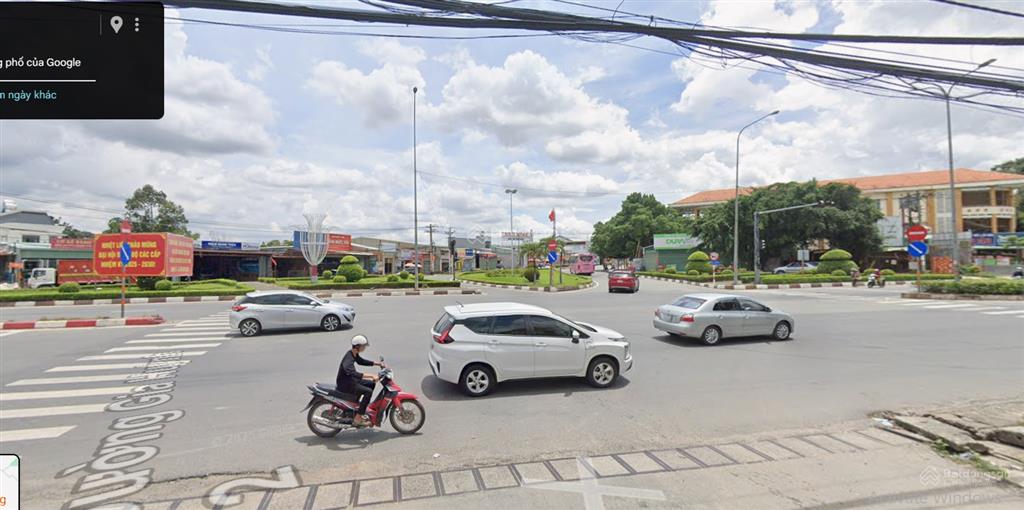 Chính chủ lô cặp cạnh chợ trảng bàng dt 10x23 full thổ  đất ở đô thị, đường nguyễn du, shr, 700tr